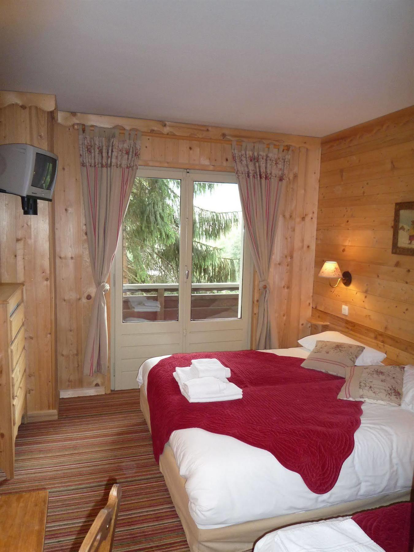Les Aravis - Combloux Hotel Exterior foto